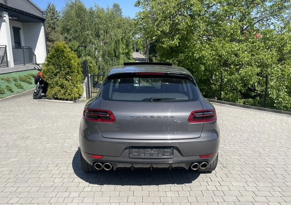 Porsche Macan cena 129800 przebieg: 150000, rok produkcji 2014 z Biała małe 704